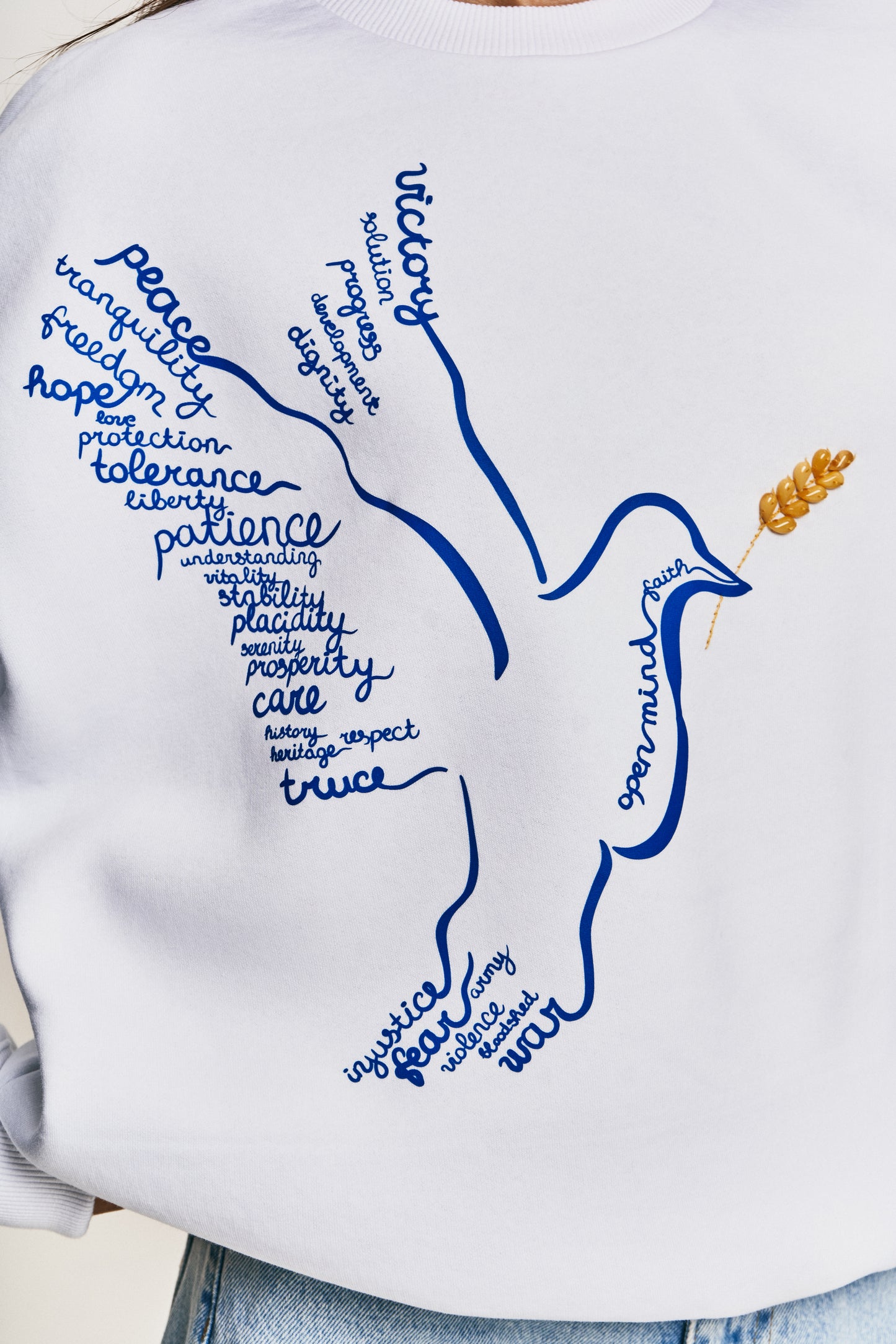 Sweatshirt "The Pigeon of Hope"