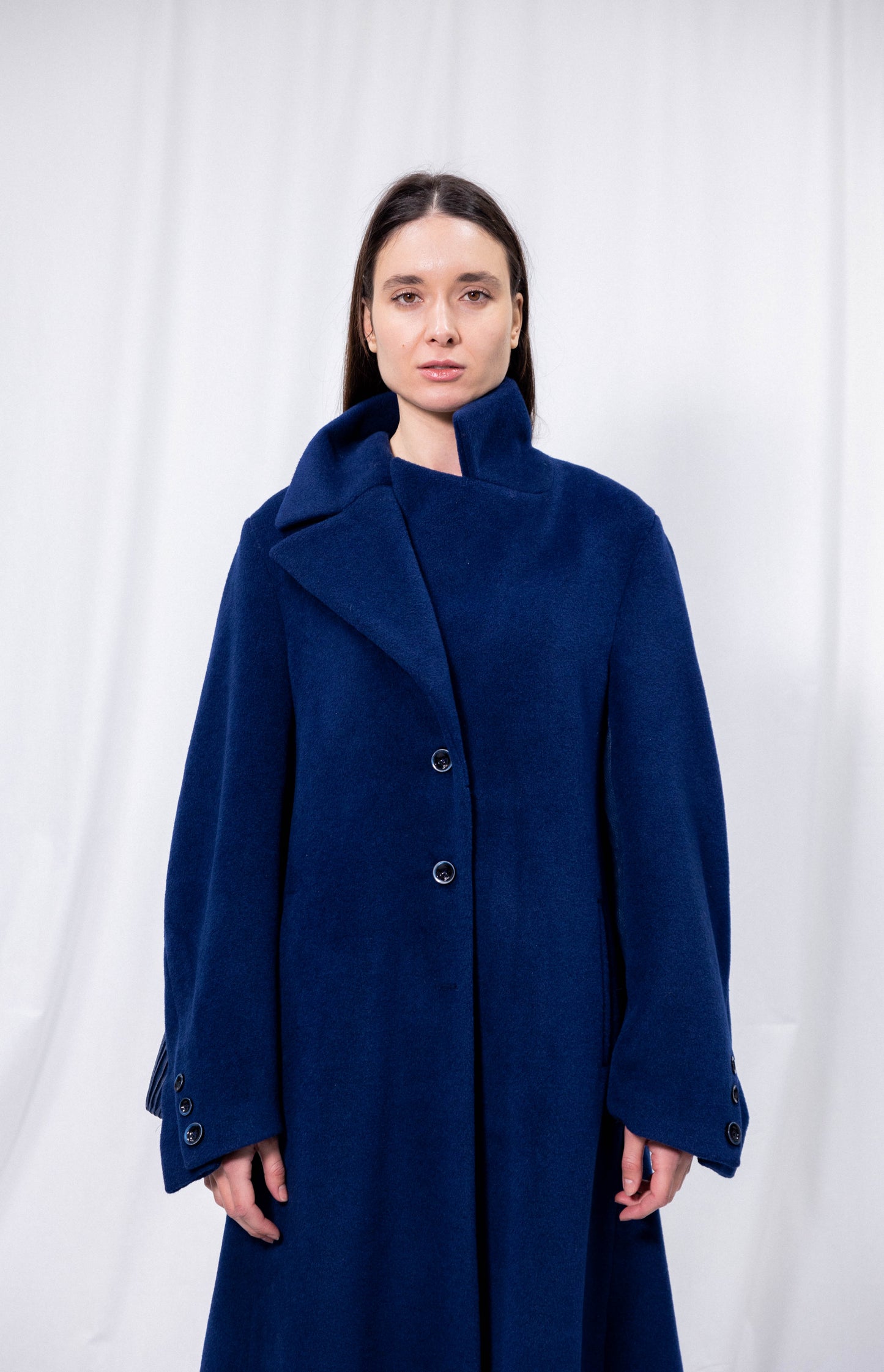 A cashmere elegant coat