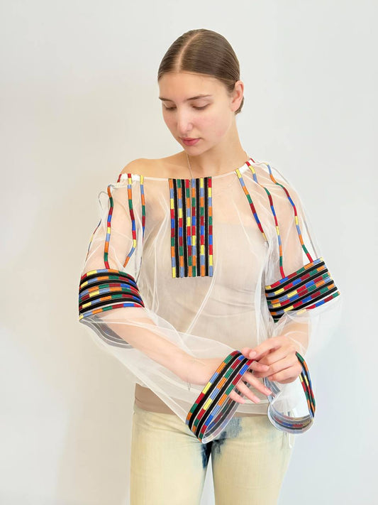 Transparent embroidery