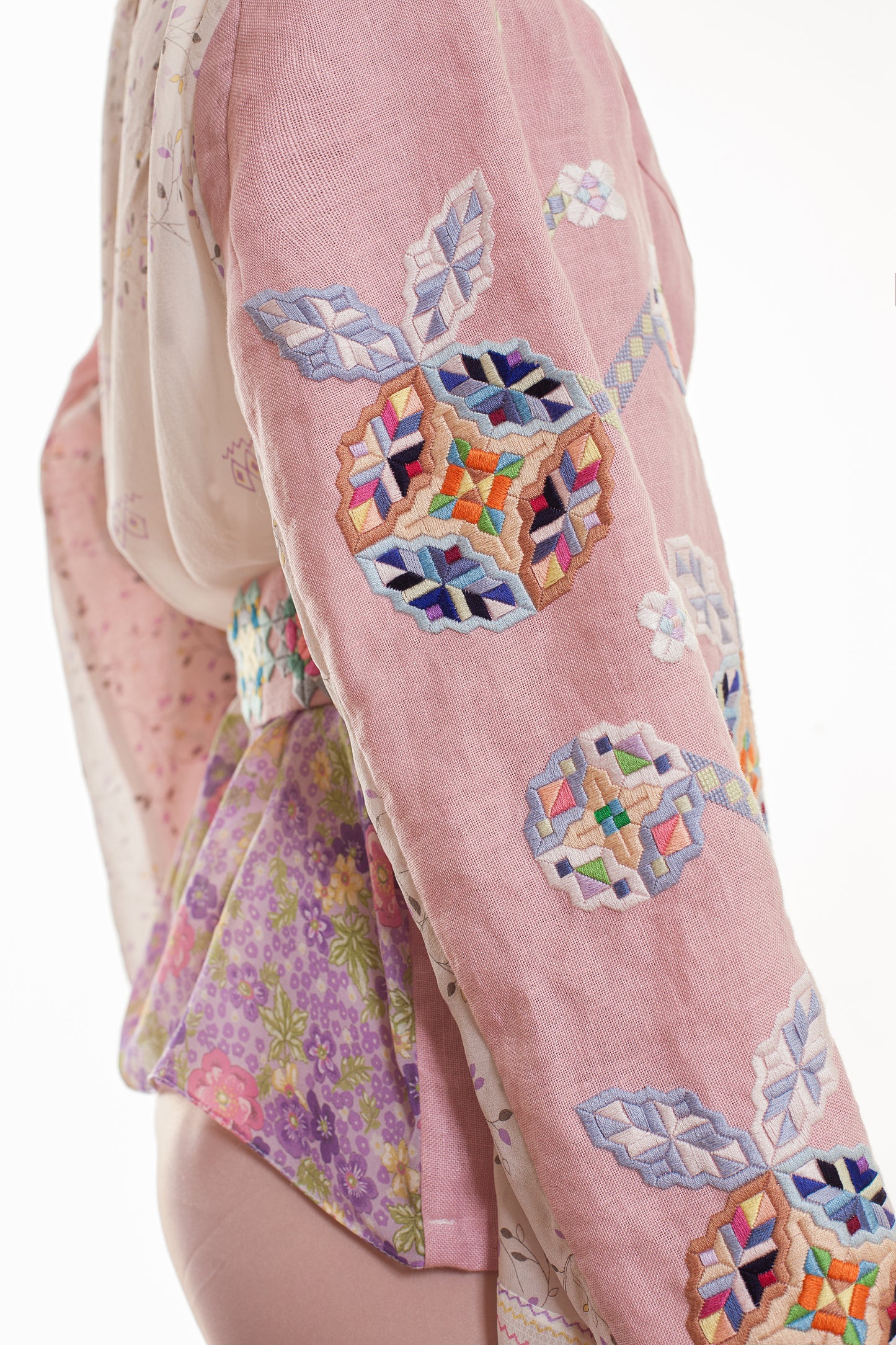 Embroidery "Paradise Apple"