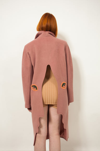 Cashmere coat with handmade embroidery